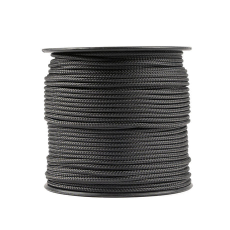 Zwarte haspel met 50 meter strak opgerold 2 mm Kevlar koord, vervaardigd uit duurzame aramide vezels met een polyester mantel, perfect voor sterke en betrouwbare toepassingen