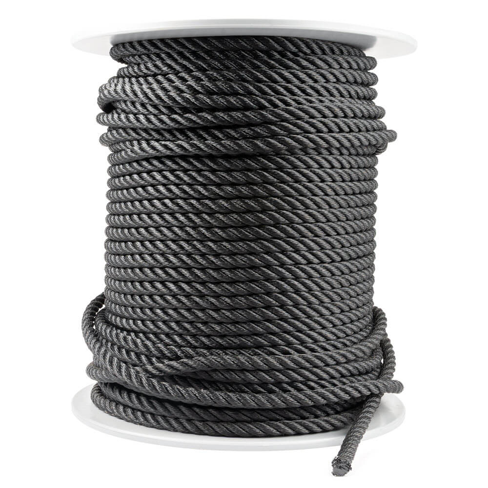 Polyester 3 strengen geslagen.