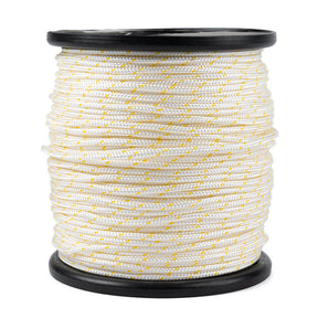 Een blauwe spoel met zwarte rand, waarop Prorope startkoord van nylon, wit met gele markeringen, is opgerold, getoond vanuit een ander perspectief vooraanzicht tegen een witte achtergrond.