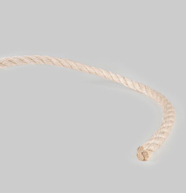 sisal touw van 16 mm dik in een stuk van 1 meter